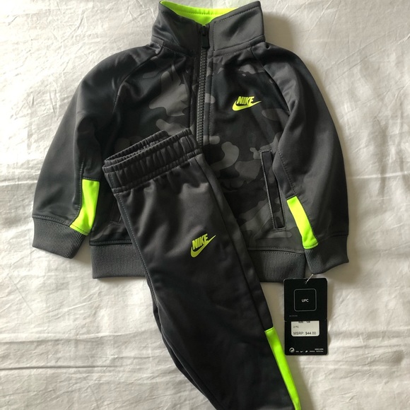 nike track jacket and pants